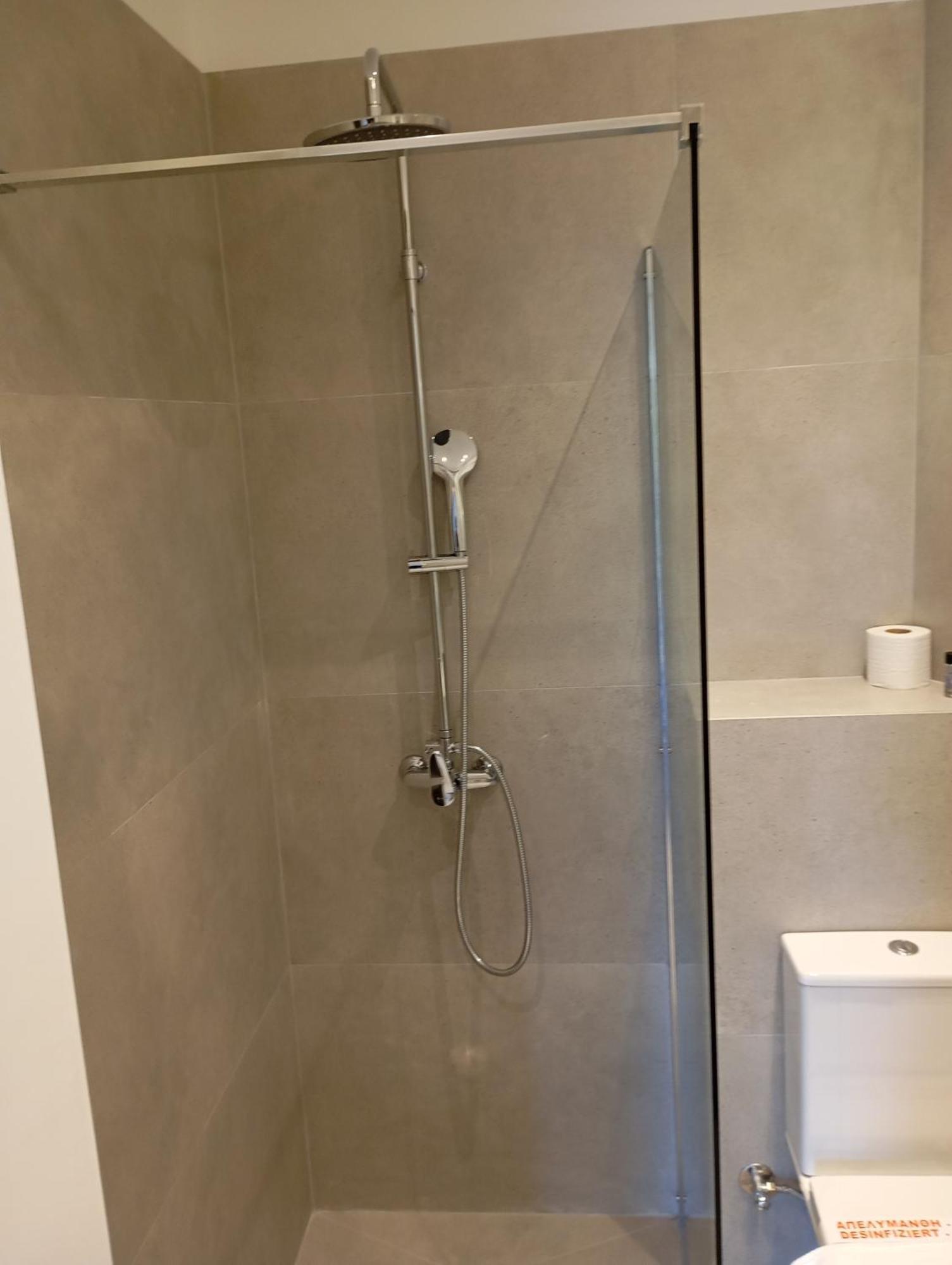 Anastasias Apartments Iria Luaran gambar
