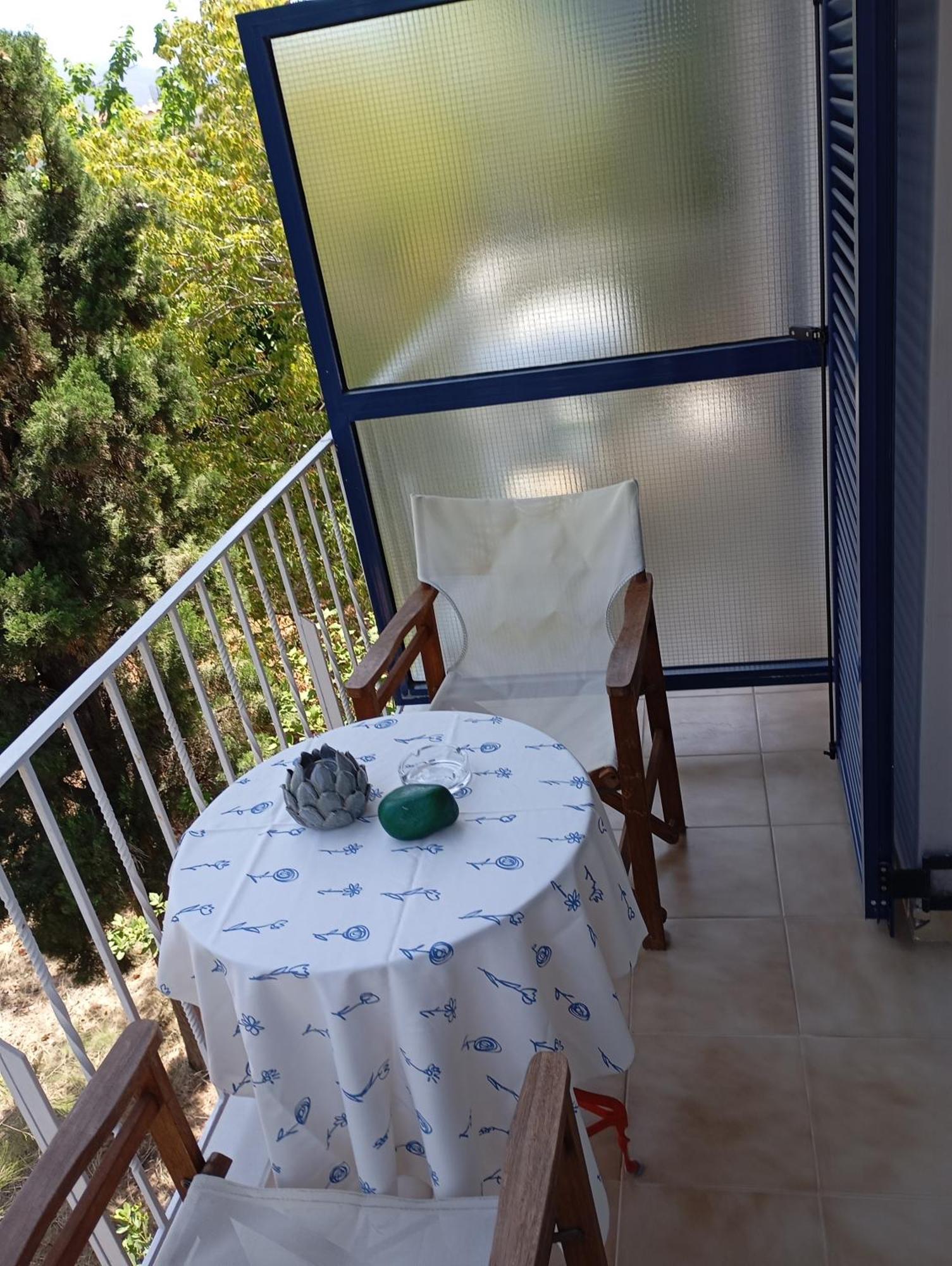 Anastasias Apartments Iria Luaran gambar