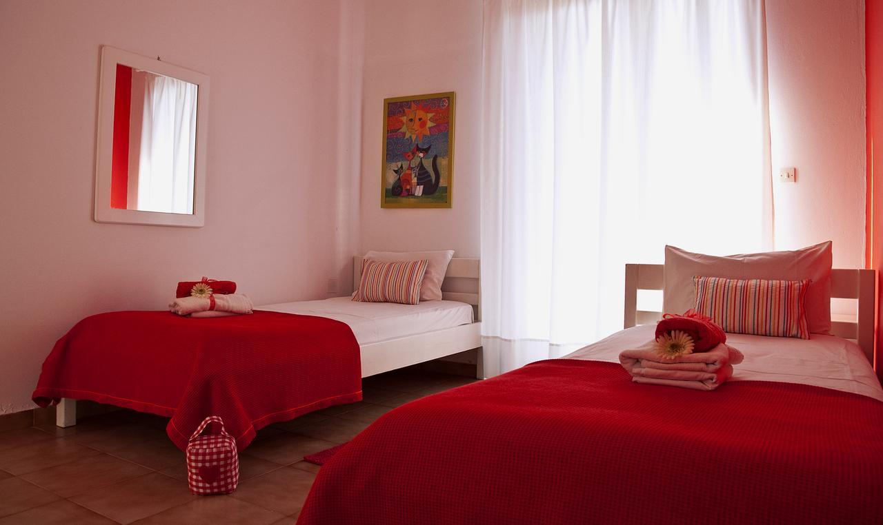 Anastasias Apartments Iria Luaran gambar