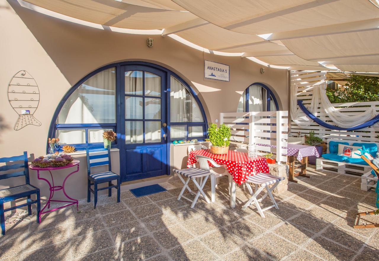 Anastasias Apartments Iria Luaran gambar