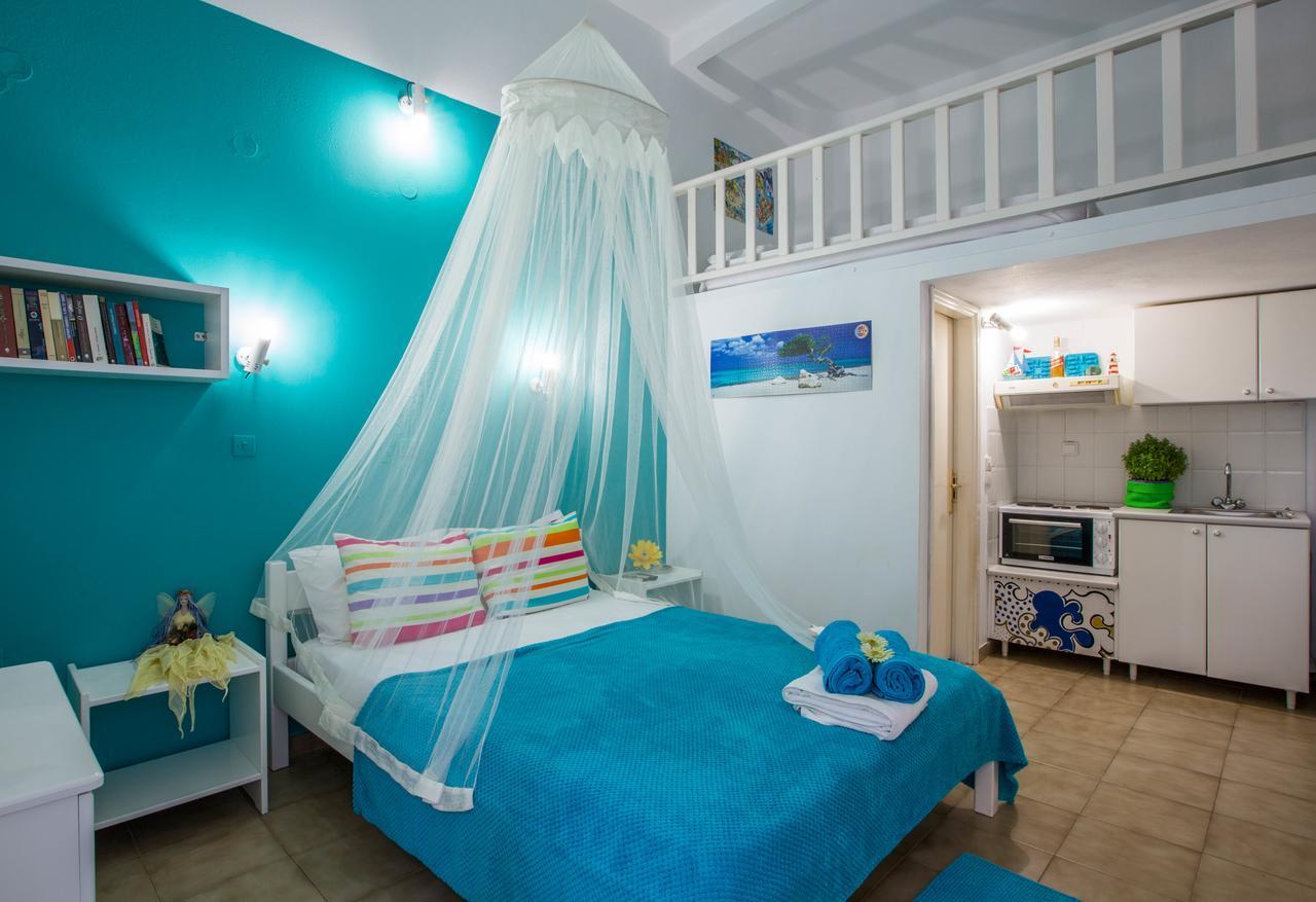 Anastasias Apartments Iria Luaran gambar