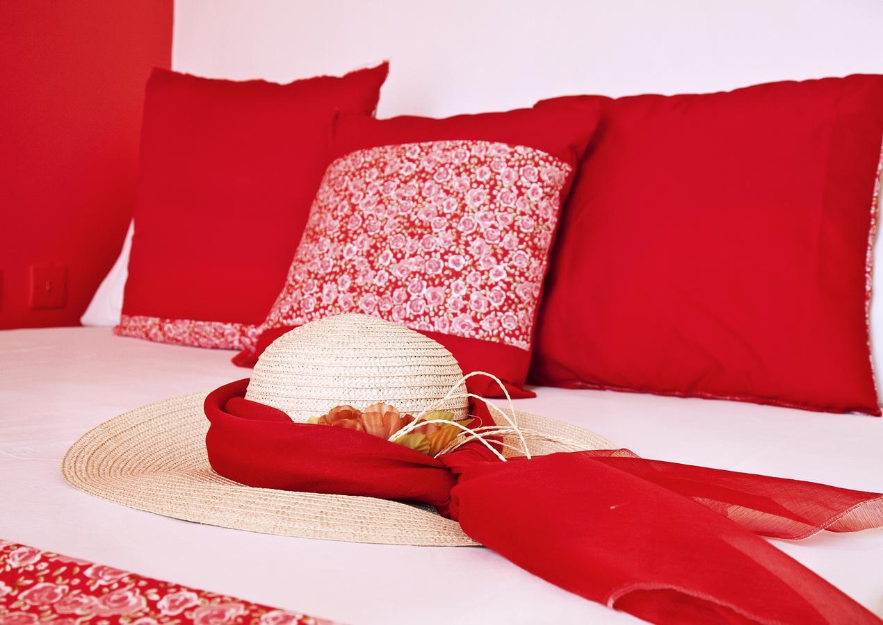 Anastasias Apartments Iria Luaran gambar
