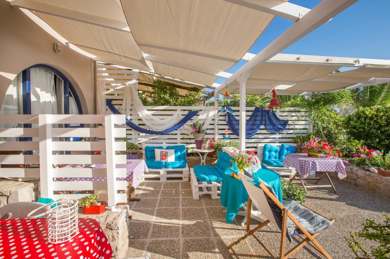 Anastasias Apartments Iria Luaran gambar