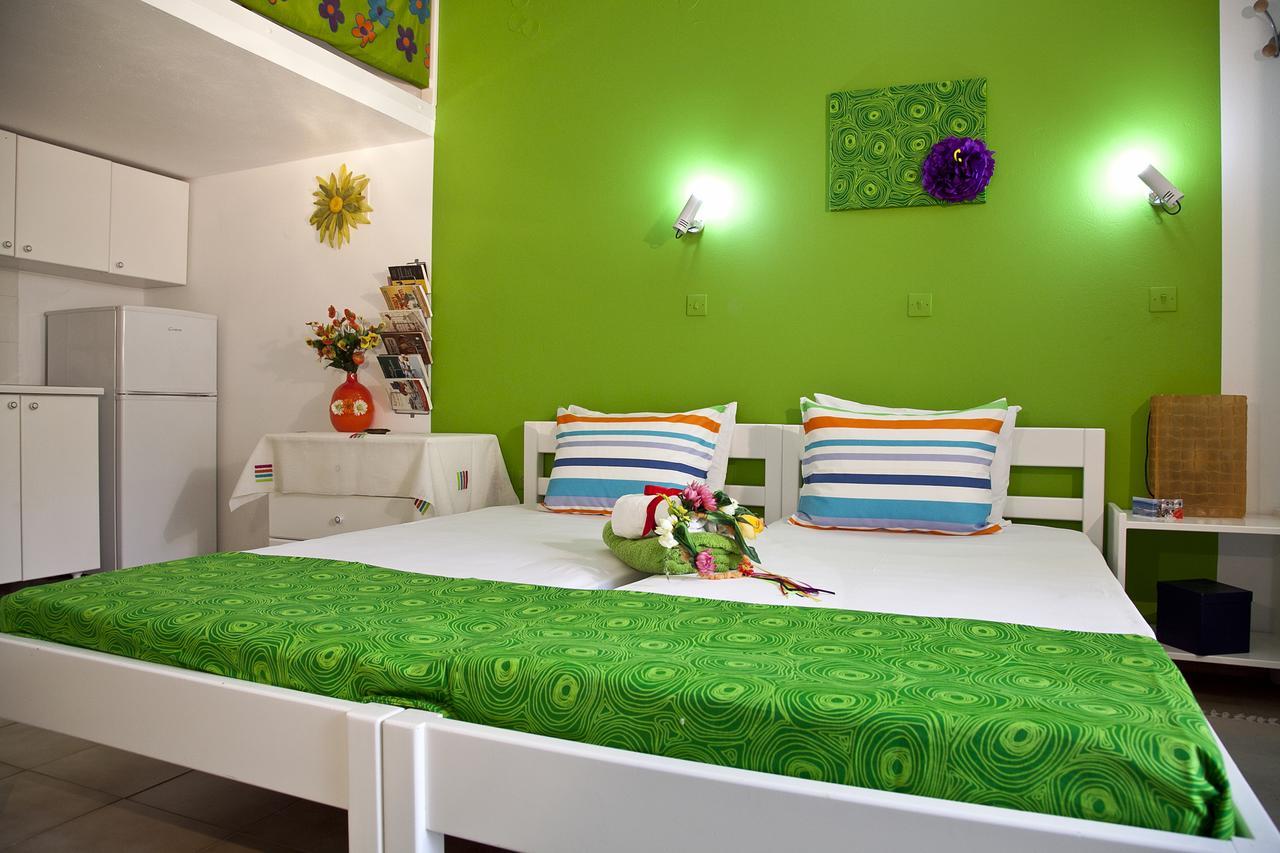Anastasias Apartments Iria Luaran gambar