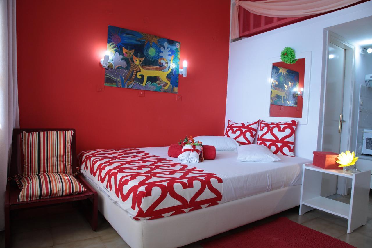 Anastasias Apartments Iria Luaran gambar